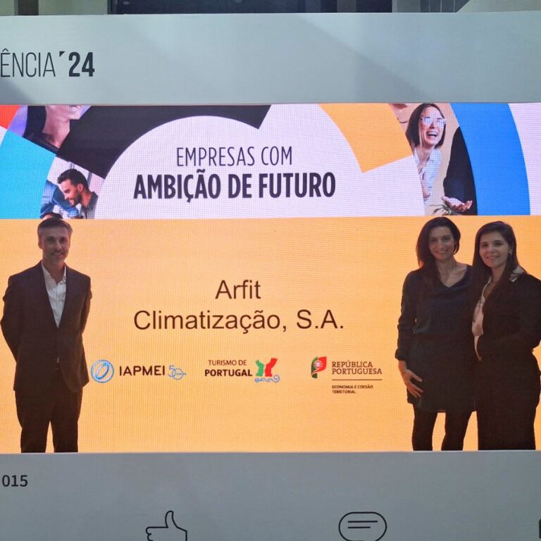 Imagem de destaque da entrega do Estatuto PME Excelência à ARFIT